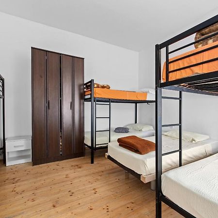 Pula Hostel Екстериор снимка