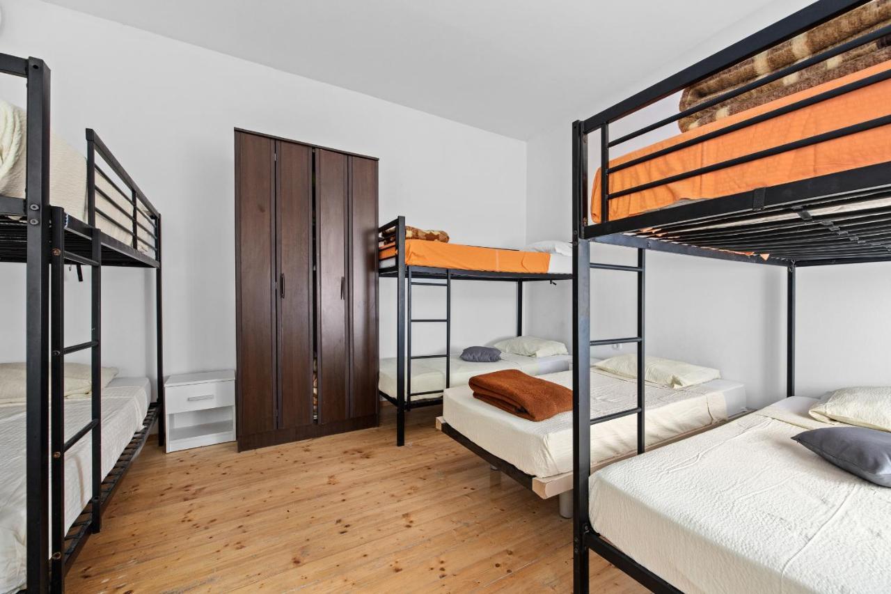 Pula Hostel Екстериор снимка